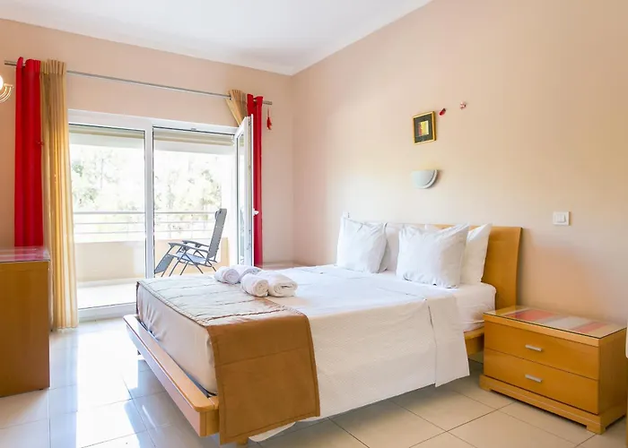 Quinta Da Barracuda By Golden Zenith Apartmán *