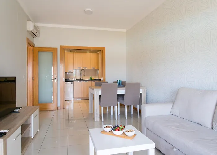 Quinta Da Barracuda By Golden Zenith * Albufeira